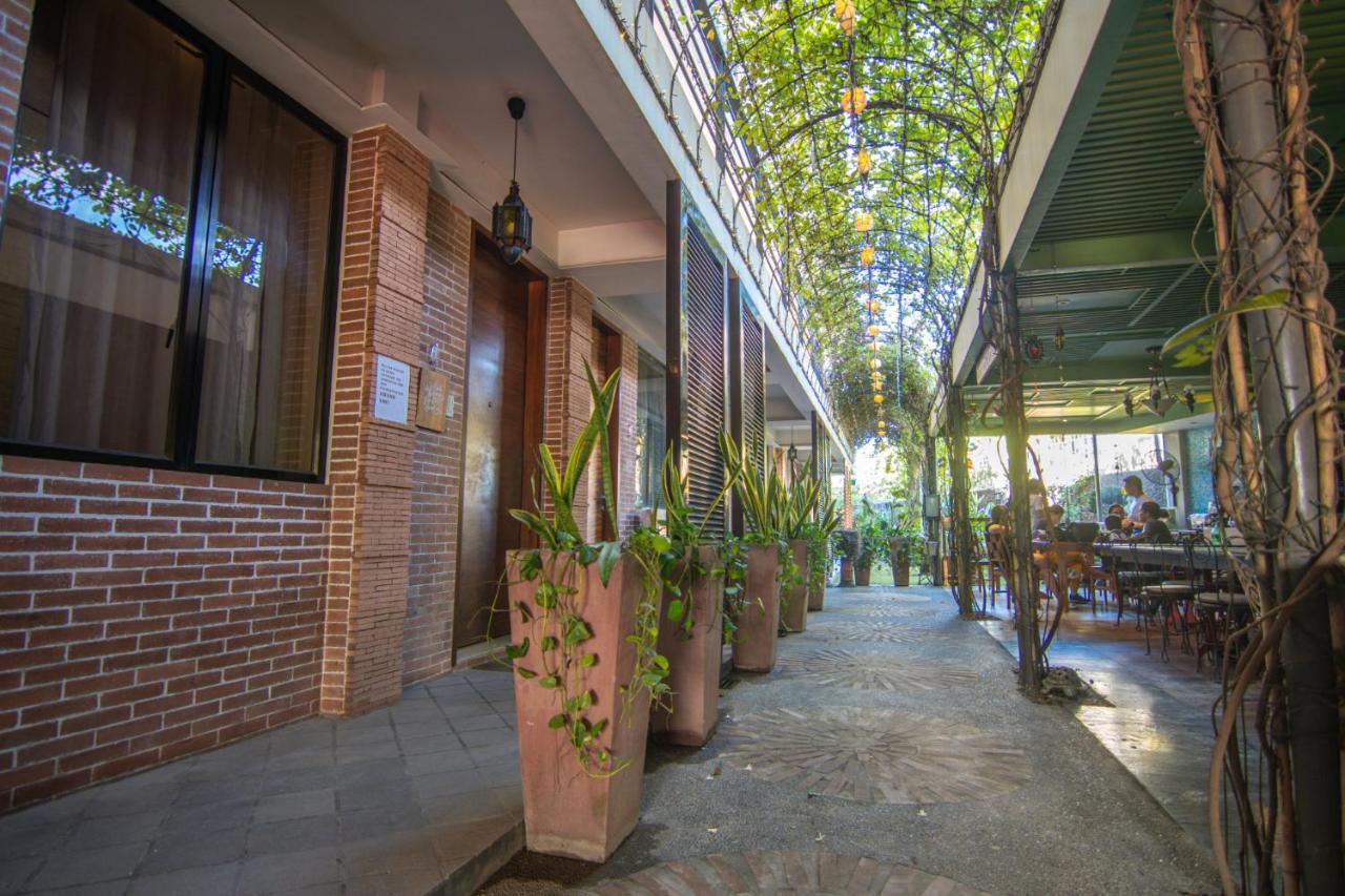 Gwandalan House Hotel Dipolog Bagian luar foto