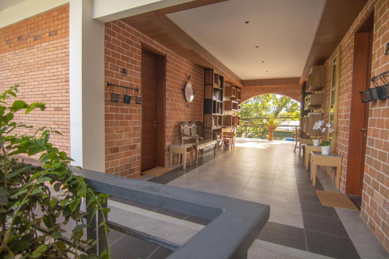 Gwandalan House Hotel Dipolog Bagian luar foto